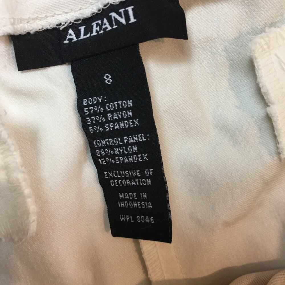 Alfani Lace-hem Tummy-Control Ankle Pants women white size 8 - Picture 4 of 8